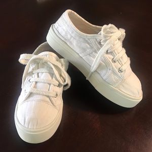 Girl's Candie's Canvas Sneakers